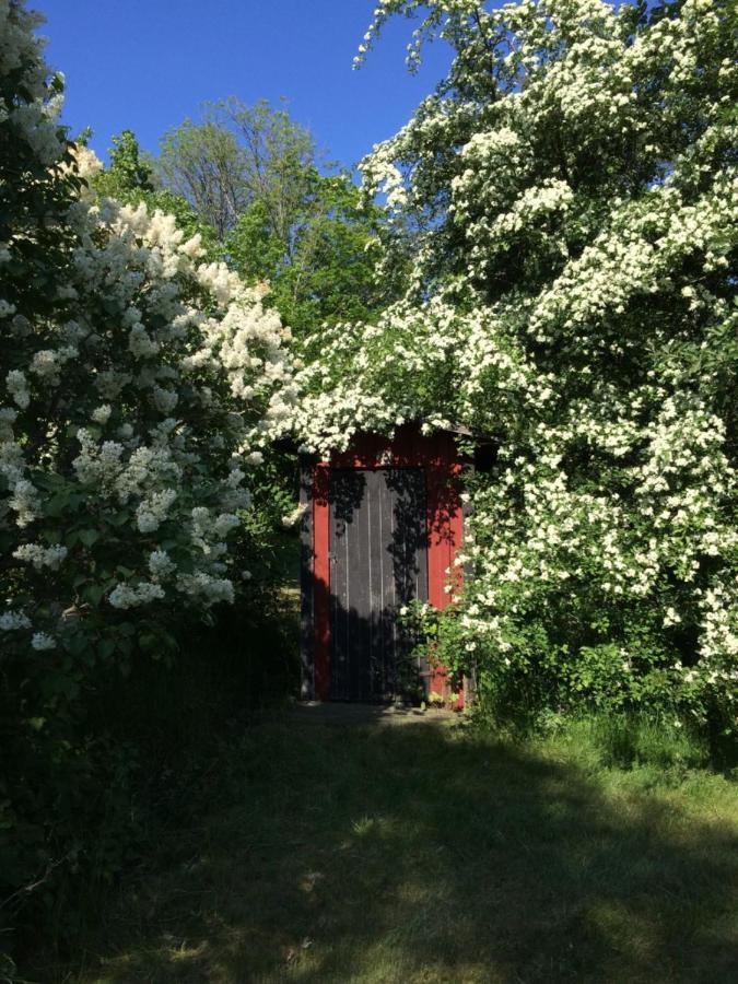 Semesterhus I Stockholms Skaergard, Runmaroe Vaermdoe Namdo Экстерьер фото